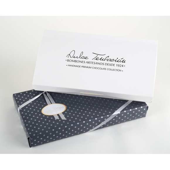 Caja regalo de Bombón Surtido (450g)